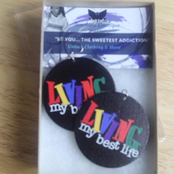 Inspiration Earrings - Picture 4 of 4